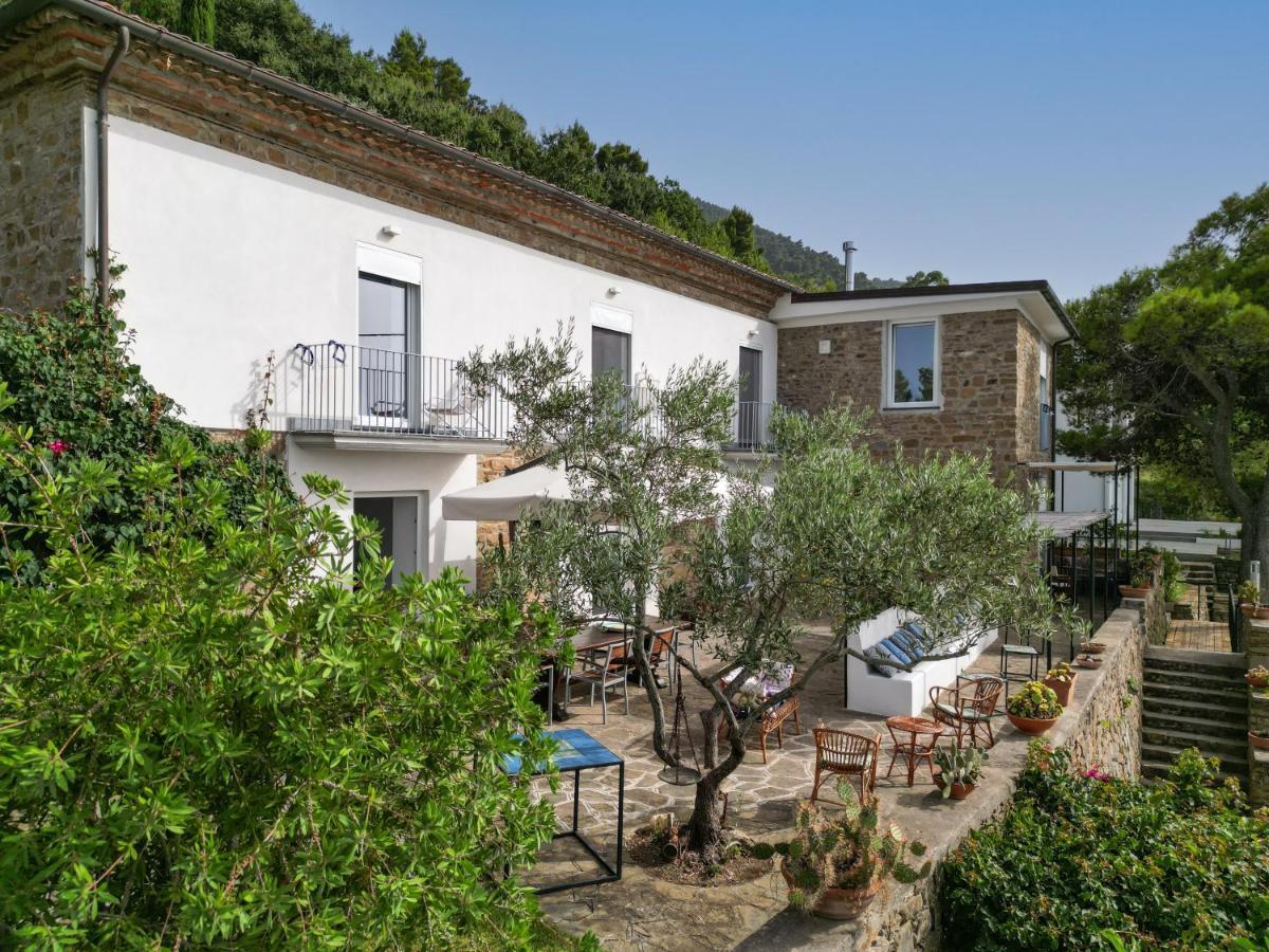 Albeca Boutique Hotel - Relais De Charme Sul Mare Castellabate Buitenkant foto